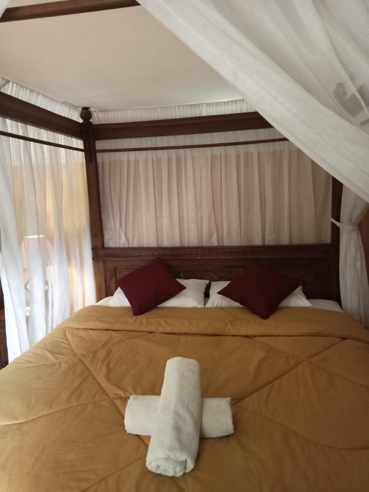 Nitya Home Stay Lembongan Экстерьер фото