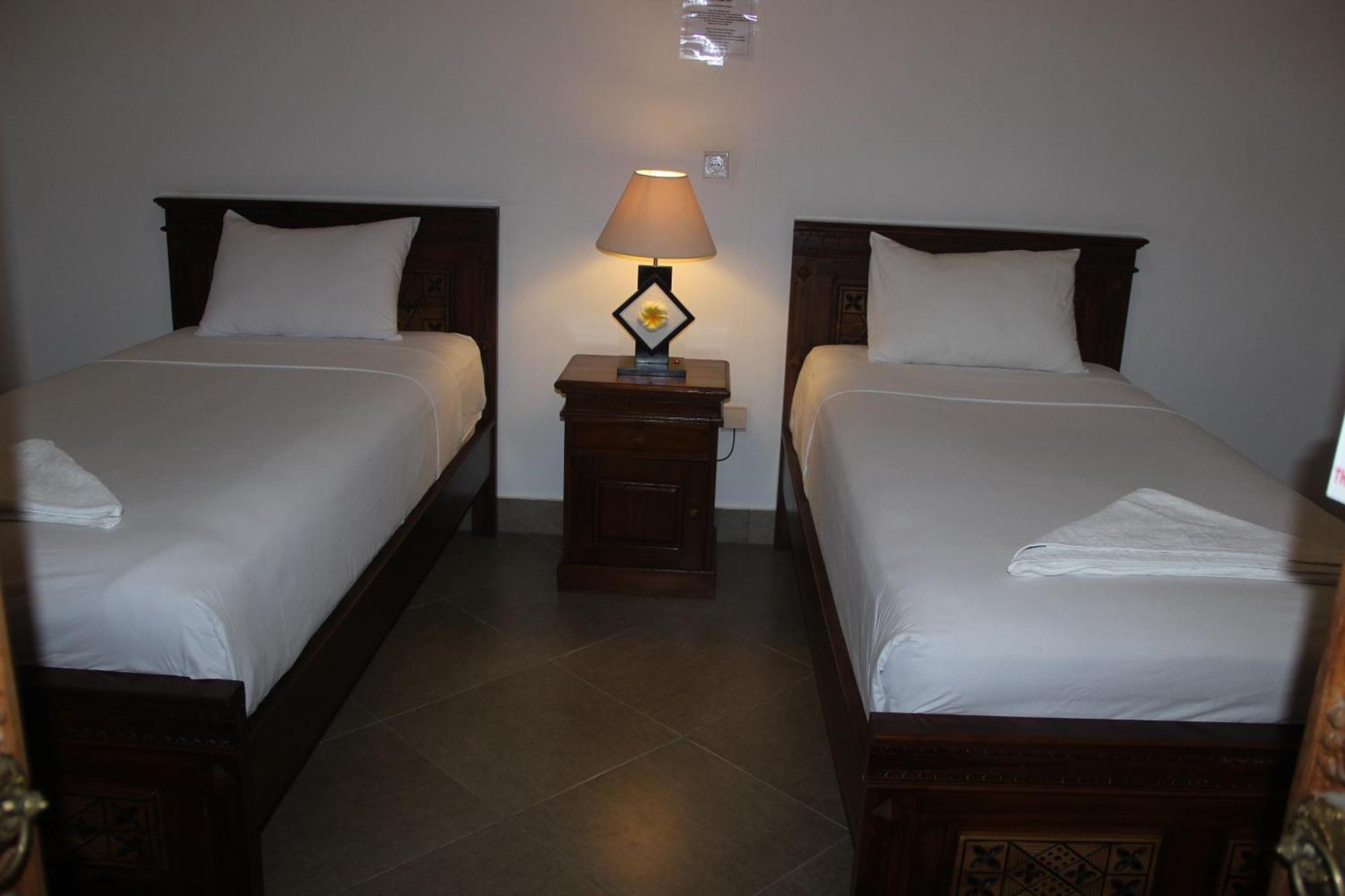 Nitya Home Stay Lembongan Номер фото